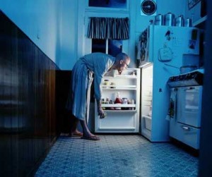 4-consejos-para-evitar-comer-de-noche
